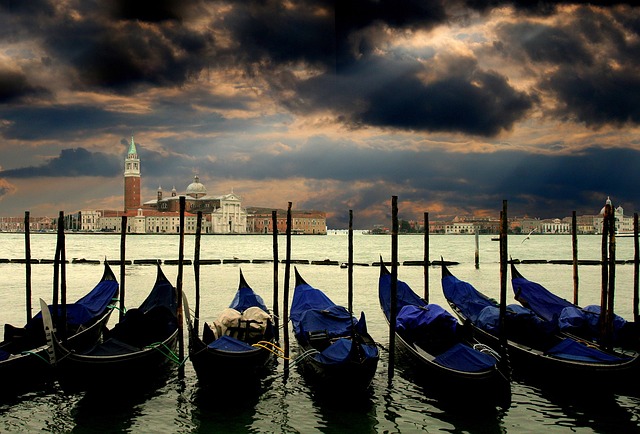 Venice discount flights